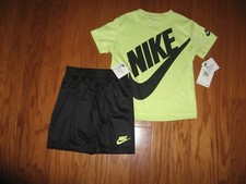 Nike 2 Piece T-Shirt  Shorts Outfit Set Boys Size 6/ 7 NWT