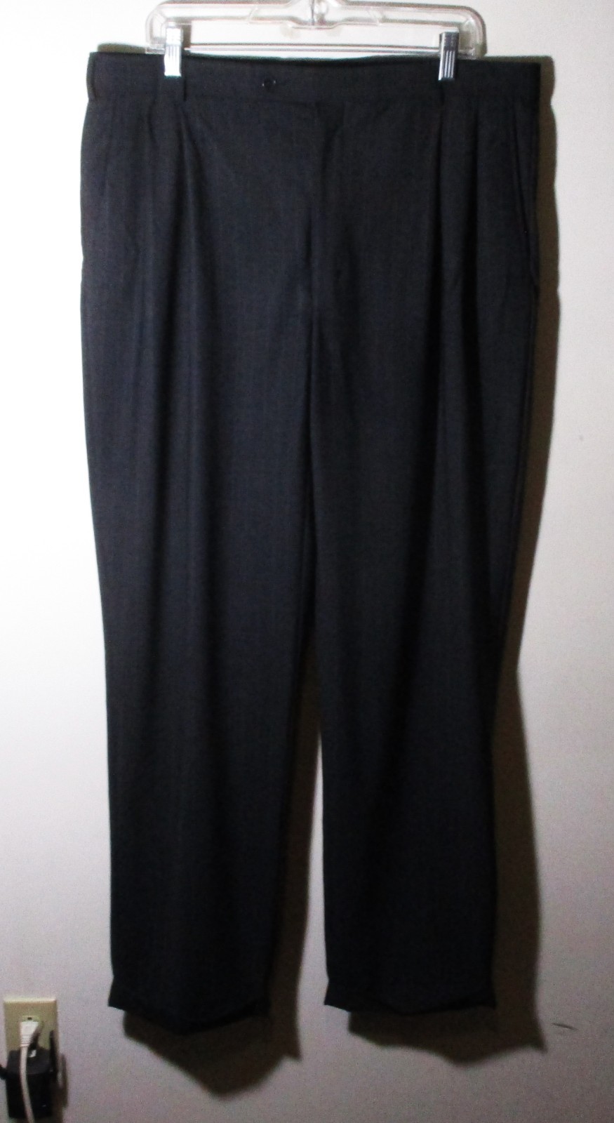 BROOKS BROTHERS Gray Wool Pleated Dress Pants Men's Size 38X33