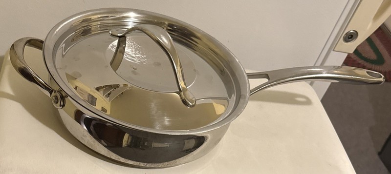 Kirkland Signature 3.5 Qt Saute Skillet Copper Core Stainless Lid, Thailand