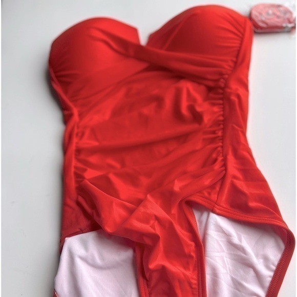 CALVIN KLEIN Women's Split-Neck Bandeau Removable-Strap Tummy-Control  Swimsuit thumbnail 5