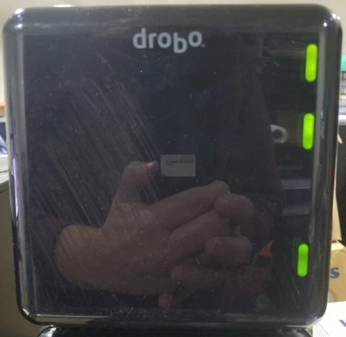 FIRST GENERATION DROBO STORAGE DEVICE – SERIAL NUMBER TDC074900915