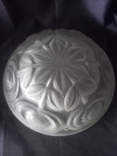 ancienne vasque lustre plafonnier art déco en verre moulé pressé Muller Degué ??