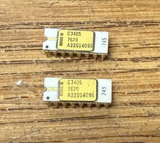 (2) Vintage Intel C3405 3-bit Bipolar Control Register White Ceramic Gold C4004