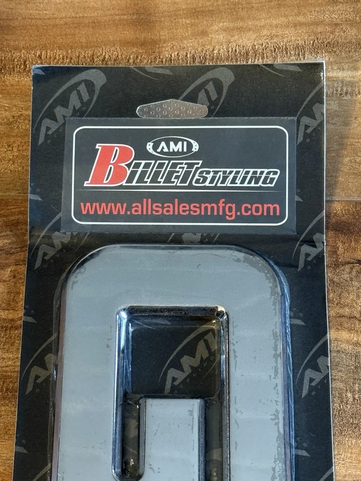 Repuesto Billet "GMC" Rejilla Emblema GMC 07-18 1500, 08-19 2500 - Cromo Foto 2 de 3