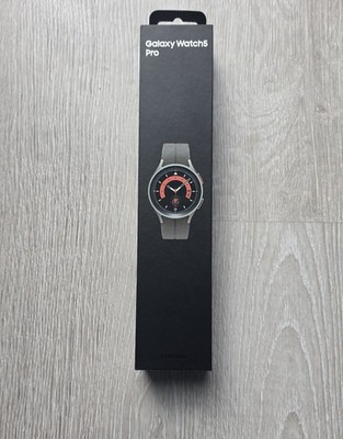 Samsung Galaxy Watch 5 Pro LTE 45mm Grau Titanium