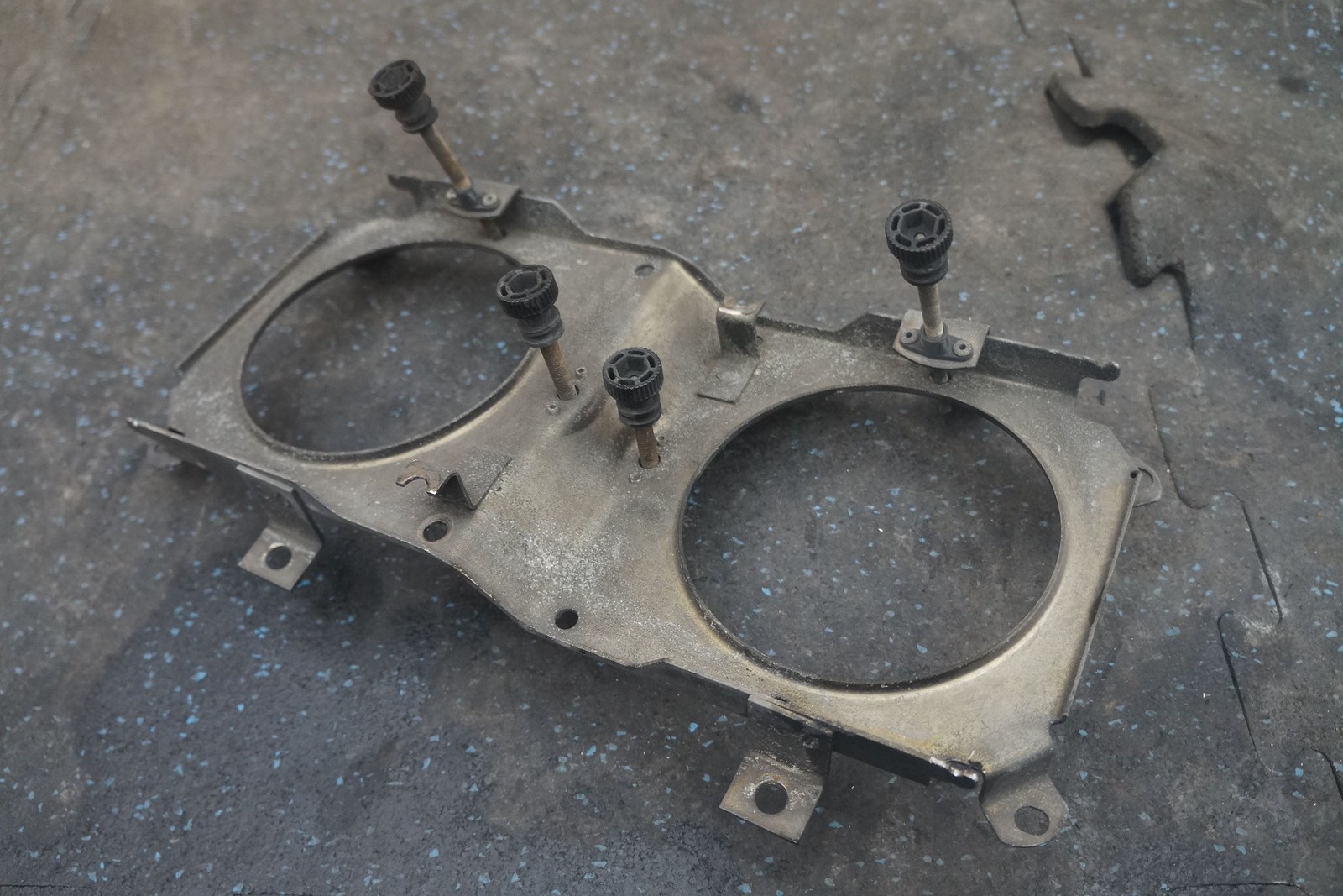 Front Left Driver Headlight Headlamp Bracket Set OEM Bentley Turbo R 1991
