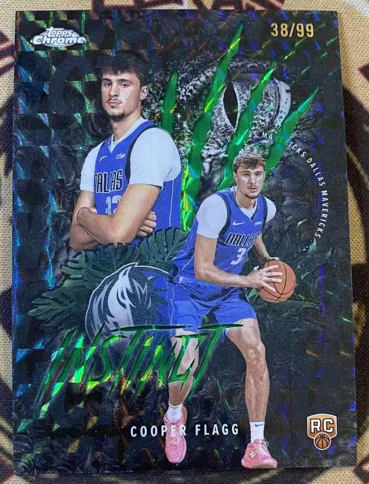 2025-26 Topps Chrome Cooper Flagg #11 RC Instinct Geometric Green Refractor /99