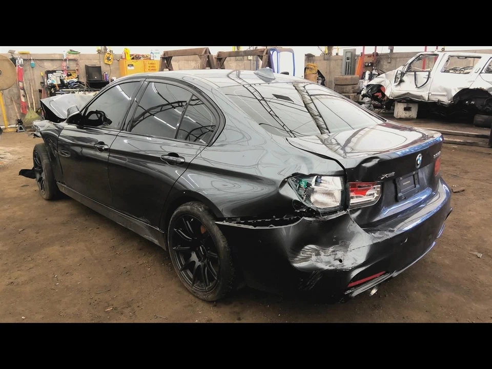 AC Compressor Turbo Fits 11-19 BMW X6 6678901 - Image 3 of 4