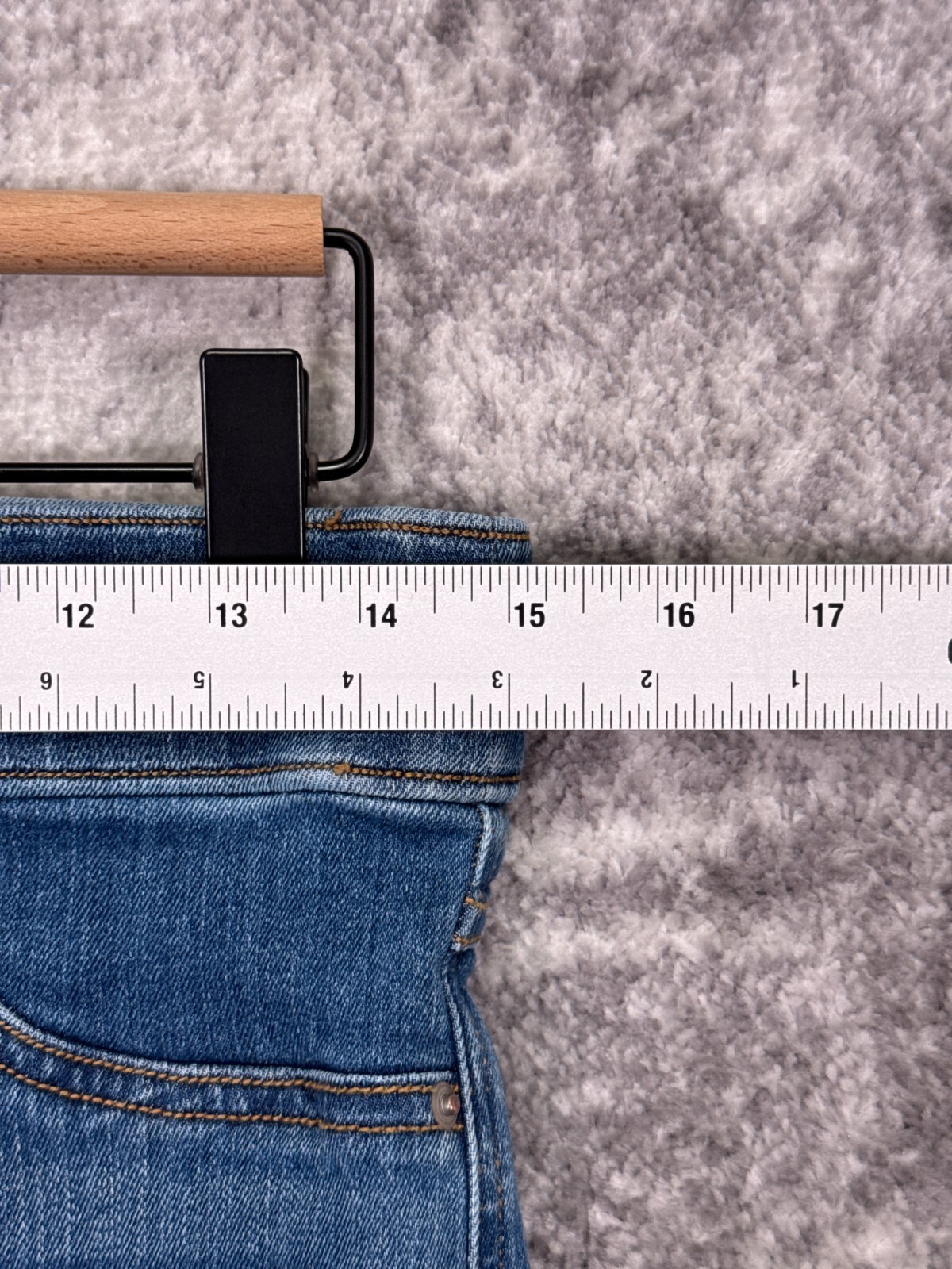 SPANX Jeans Medium Womens SPANXShape Pull On Flar… - image 3