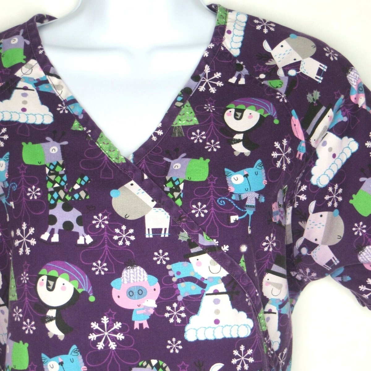 UA Scrubs Lg Top Winter Christmas Purple Giraffe Pig Penguin