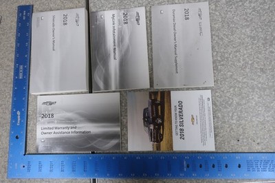 Chevy Silverado 1500 2500 3500 Owner's Manual 2018 Navigation Book Set 18 OM6
