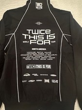  LARGE TWICE THIS IS FOR World Tour Track Jacket Official NEW RARE