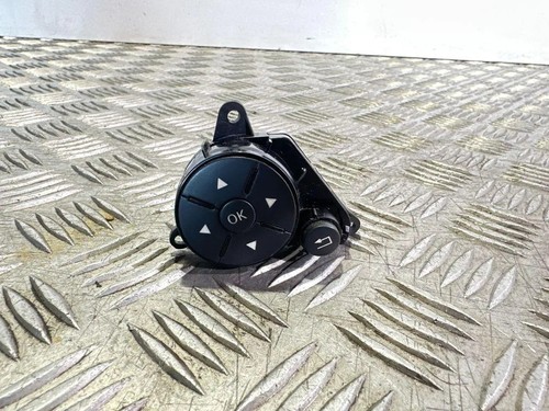 MERCEDES-BENZ C W204 Lenkradknöpfe / -schalter A2048210151 1.80 Petrol 33814211