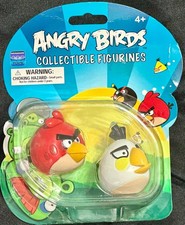 2010 Commonwealth Toys Series 1 Collectible Figurines ANGRY BIRDS RED  WHITE