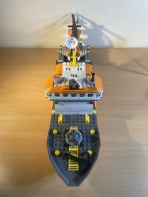 LEGO City Arctic Icebreaker 60062 &ndash; RETIRED Set &ndash; 100% COMPLETE w/ Minifigures