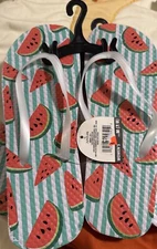 WOMENS JUNCTURE  RUBBER BEACH SANDALS SIZE LARGE 7/8 (WATERMELON DESIGN) NEW