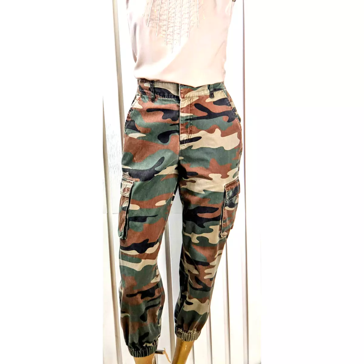 Womens Forever 21 Camouflage Army Green Pocket Pants Elastic Waist