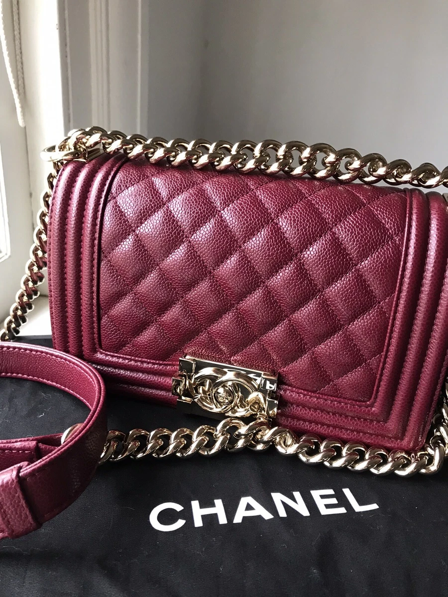 Chanel New Medium Boy Bag - Burgundy