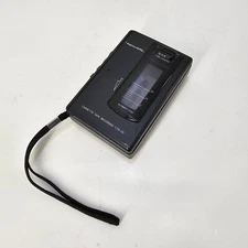 Realistic Cassette Tape Player Recorder CTR-22 Mic Built-in Speaker