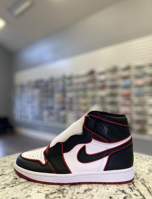 jordan 1 bloodline size 10