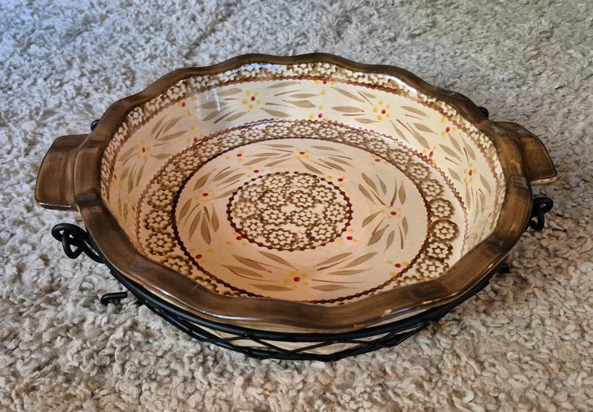 Temptations by Tara Old World Brown 9” Pie Dish Plate w/ Handles & metal rack
