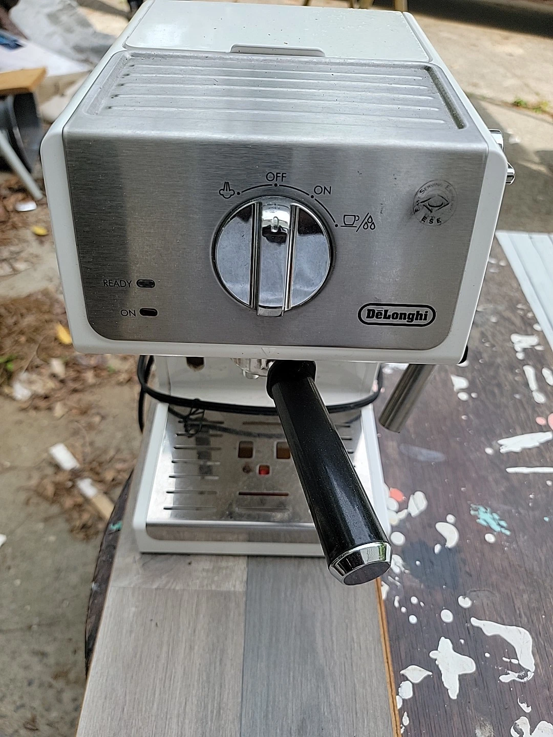 DeLonghi ECP3220 Espresso Machine
