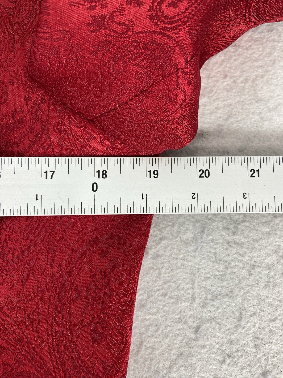 Le Suit 2PC Skirt Suit Womens 10 Red Blazer Buttons Long Sleeves Quilted Paisley