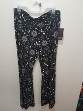 Junior Womens No Boundaries Size XL 15-17 Flare Pants NWT