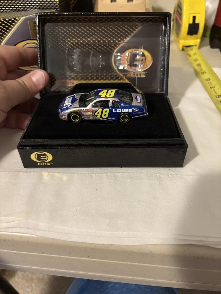 02 RCCA Elite Nascar Lowe’s Jimmy Johnson #48 1/64 Diecast Car LE 1/1584 Rookie - Image 4 of 4