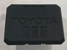 25 - 26 TOYOTA 4RUNNER TACOMA  2 INCH TOWING HITCH RECEIVER TUBE PLUG OEM