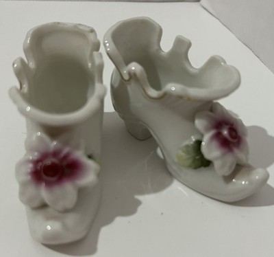 Porcelain Decorative Shoe Figurines with Floral Design, White/Purple/Gold, Japan