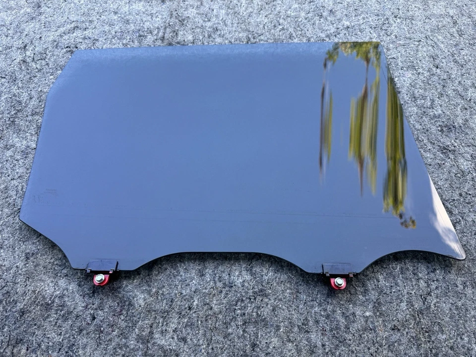 ❗️OEM❗️2014-2020 Nissan Rogue Puerta Trasera Izquierda Ventana Cristal (Teñido) Foto 3 de 4