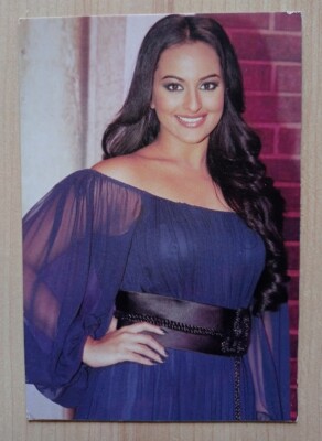 Sonakshi Sinha* Bollywood Rare Postcard Post Card
