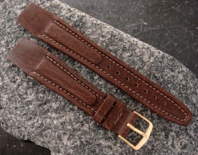 Vintage Hirsch Brown ''Livingstone'' Stitched, Padded 18mm Open-Ended Watch Strap