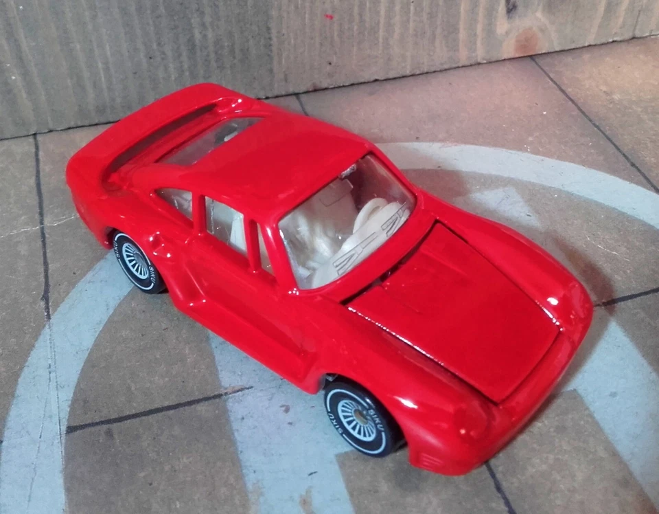 Siku #1068-1312 Porsche 959 S - ROSSA - Made in West Germany 1986 RESTAURATA - Immagine 2 di 4