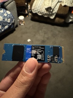 Western Digital WD Blue SN570 2TB M.2 2280 NVMe PCIe 3.0x4 SSD WDS200T3B0C