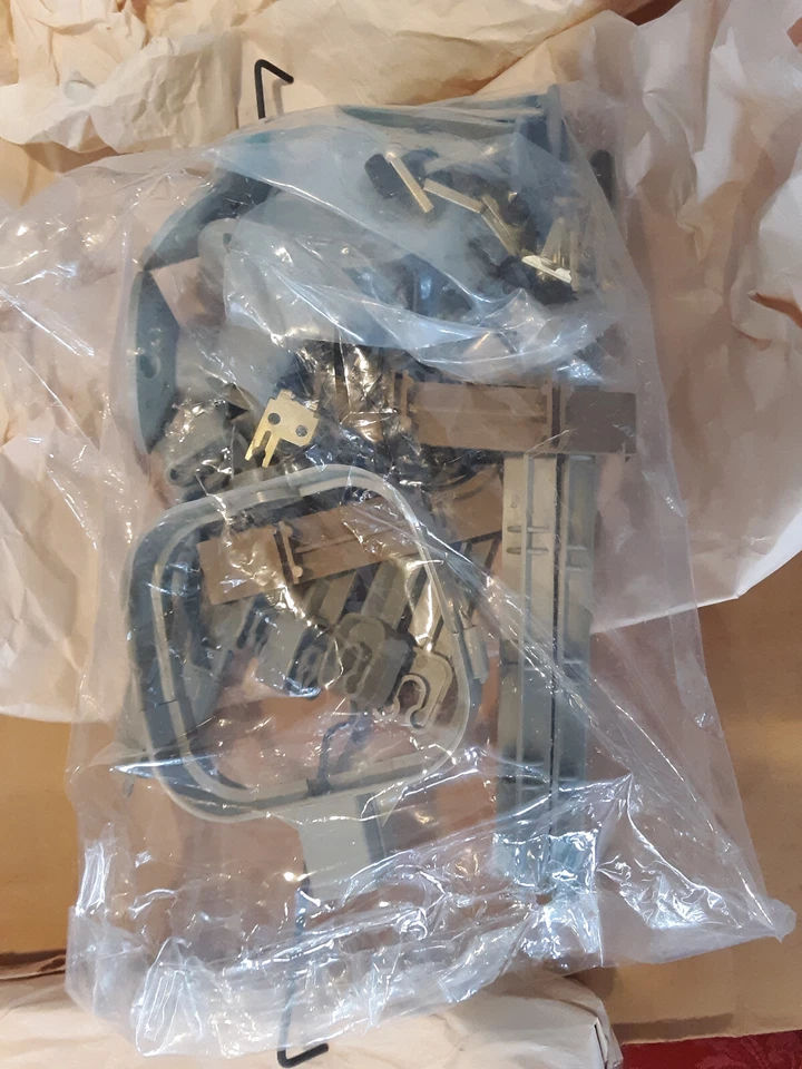 1970 Vintage Remco SpeedRail  SPEED RAIL  Big 8 Passanger Set Original Box - Image 4 of 4