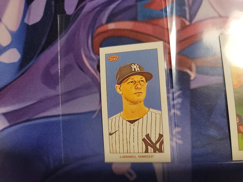 Lot 2 2020 Topps 206 Online Mini NY Yankees Card Gerrit Cole DJ LeMahieu SP RARE - Image 2 of 4