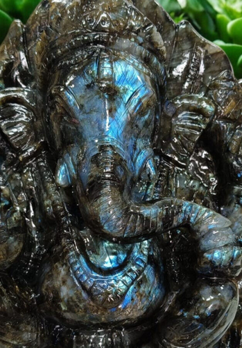 Ganesha Statue in Labradorite Stone Spiritual Crystal Decor for Home & Office - Picture 5 of 9