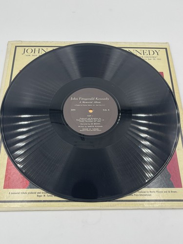 JFK - John Fitzgerald Kennedy - A Memorial Album - LP Vinyl Record 1963 Vintage - Picture 3 of 6
