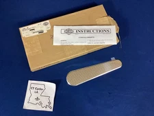 NEW OEM Harley Davidson Bar & Shield Dash Insert Kit, 71900-08 *