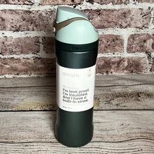 Owala Stainless Steel FreeSip Bottles  24oz Holiday 2025 Wintergreen Metallic