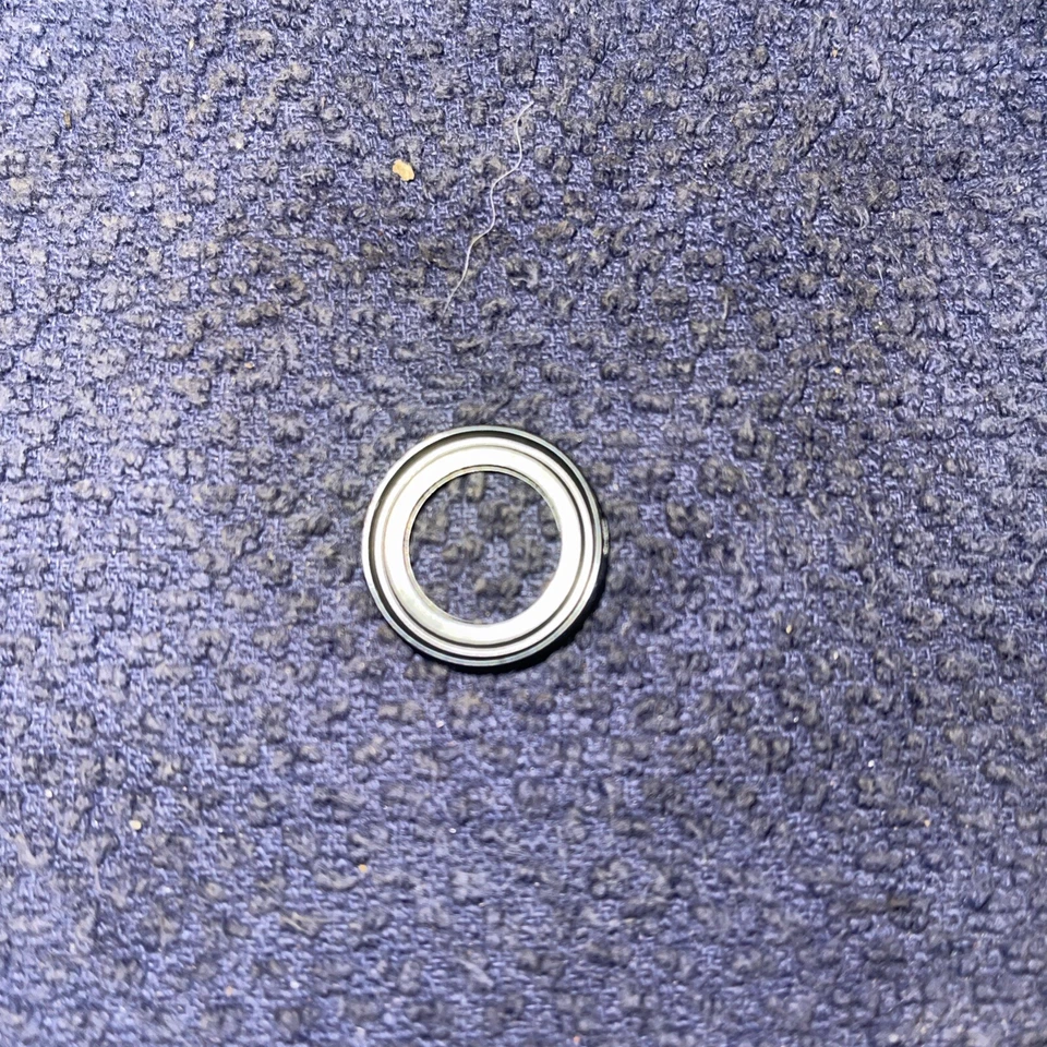 Junta de cárter de aceite de motor original OEM Subaru 11122AA340 Foto 3 de 3