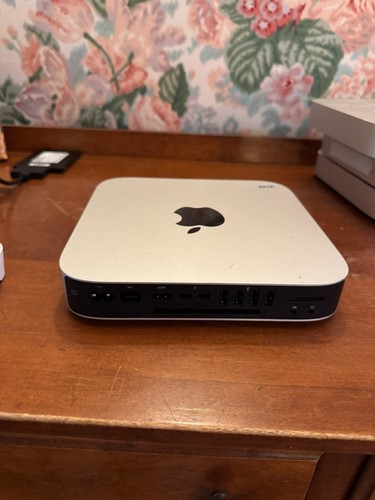 Apple Mac mini A1347 (Macmini7,1) – Intel Core i5, 4GB RAM, 500GB HDD – macOS Mo - Picture 8 of 10