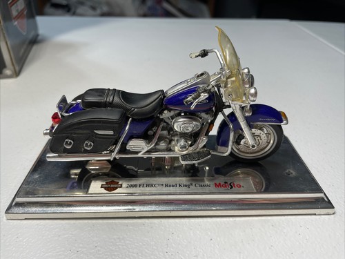 Harley Davidson Maisto 1:18 Die Cast Metal Collect 2000 FLHRC Road King Classic