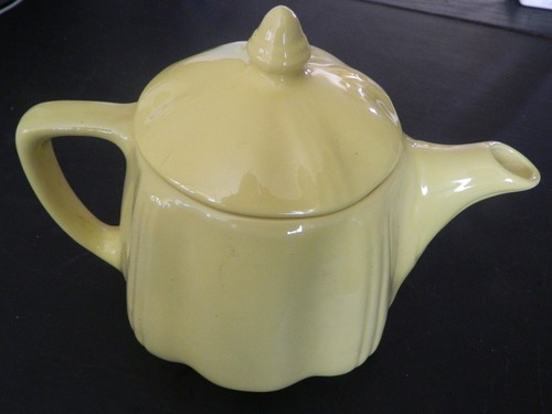 Rare Vintage Padre Pottery Yellow Teapot Tea Pot Excellent Condition! #256