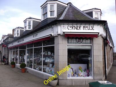 Photo 6x4 Corner House Aboyne Cafe and Gift Shop. Note the 'Gum Bin& c2014