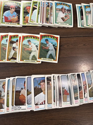 HUGE LOT 1972/1973 Topps BASEBALL TRADING CARDS 450+ Most/all COMMON Good+ Read - Picture 10 of 24