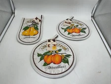 3 Pc. Pot Holder Oven Pad Mitt Barth Dreyfuss Fruit Design Made In USA **NEW**