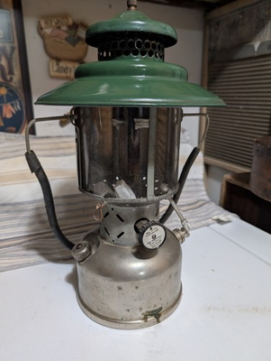 #ad Coleman Lantern Model 228 D B 49 Wide Hat Nickel Bottom Vintage Great Cond. $115.95